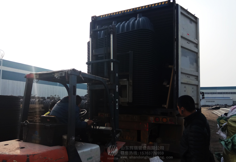 山東香蕉影视管業：一批化糞池出口菲律賓，新農村旱廁改造走（zǒu）向全球